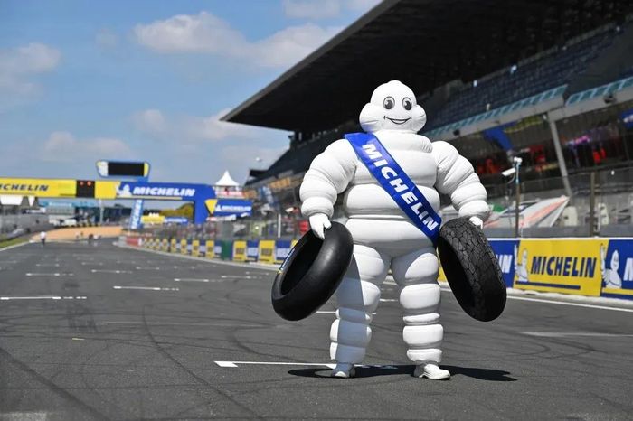 Michelin không chỉ bán lốp, họ bán những chuyến đi, bán cảm hứng khám phá và trải nghiệm