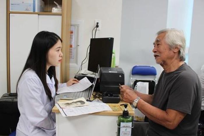 Thân thân các gia đình Liệt sĩ được xác thực thông tin và thu mẫu ADN để giám định