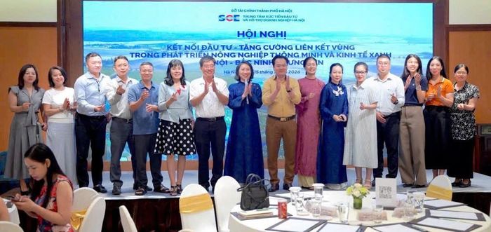 Các đại biểu tham dự hội nghị.