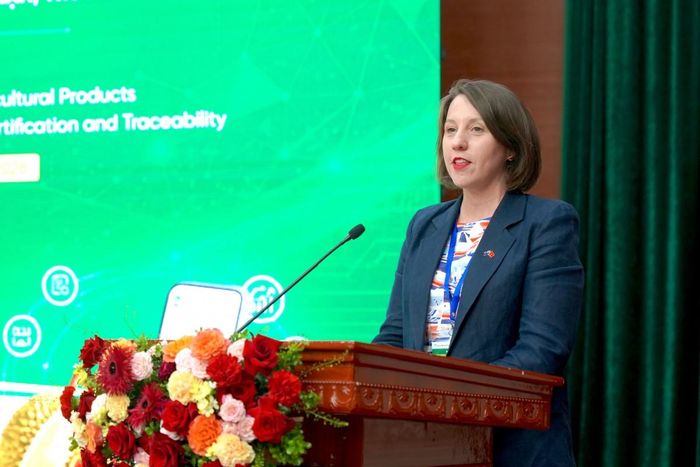 Bà Reneé Deschamps, Đại biện lâm thời Đại sứ quán Australia tại Việt Nam chia sẻ, doanh nghiệp và nông dân chứ không phải công nghệ, cần được đặt ở trung tâm của quá trình đổi mới sáng tạo.