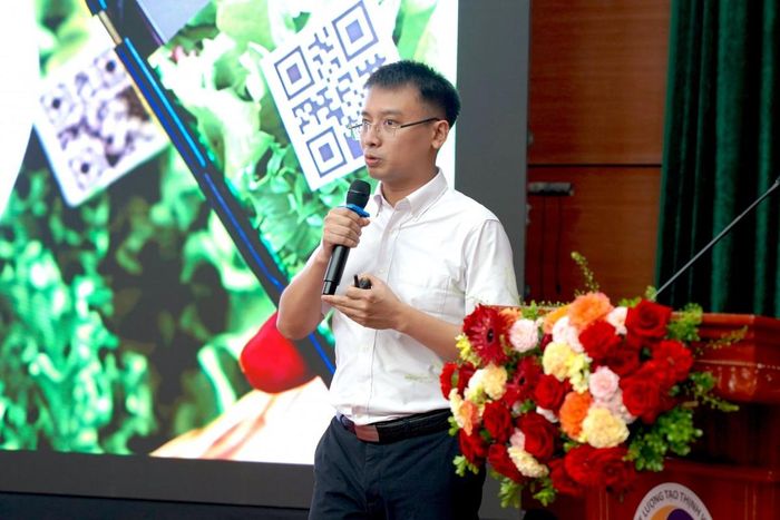 TS Hoàng Quốc Việt, đại diện Trung tâm Mã số Mã vạch Quốc gia cho biết, dữ liệu từ V-Standard có thể được chuyển tiếp qua GS1 Trace và đồng bộ với Cổng thông tin truy xuất nguồn gốc sản phẩm, hàng hóa quốc gia.