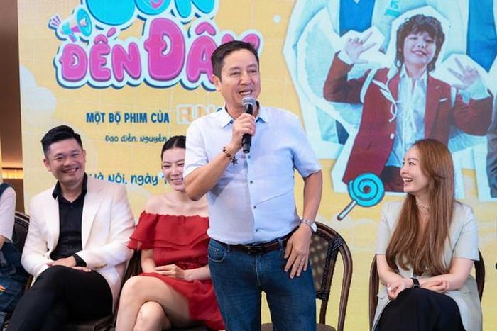 NSƯT Chí Trung tiếp tục góp mặt trong phim nối sóng "Dưới ô cửa sáng đèn". Ảnh VTV