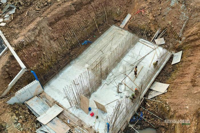 Cống hộp kết nối với hệ thống mương thoát nước.
