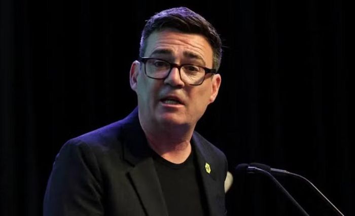 Theo giáo sư khoa học chính trị Tony Travers, những định hướng mà ông Burnham và các cộng sự đưa ra đến nay vẫn còn khá khái quát.