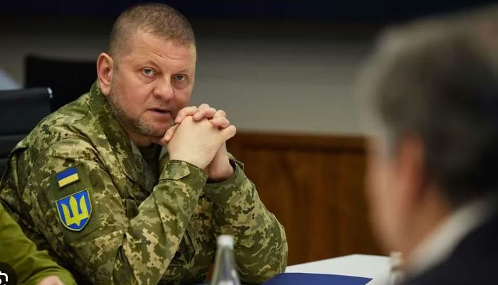 Đây được xem là rạn nứt nghiêm trọng nhất trong giới lãnh đạo Ukraine kể từ khi ông Zelensky miễn nhiệm cựu Tổng tư lệnh Valeriy Zaluzhny năm 2024.