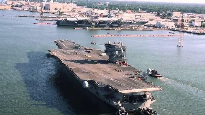 Rất đáng tiếc khi Hải quân Mỹ đã từ bỏ ý tưởng này, họ kết luận do 8 lò phản ứng hạt nhân được tích hợp sâu vào cấu trúc thân tàu, chúng không thể được tháo dỡ một cách an toàn mà vẫn đảm bảo con tàu phù hợp để trưng bày như một viện bảo tàng nổi.