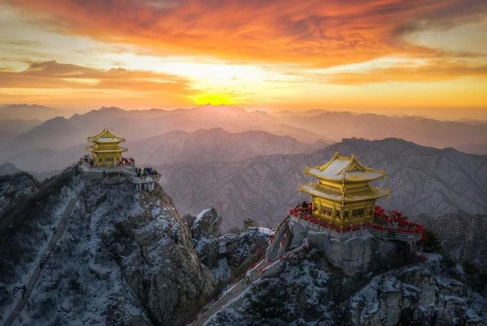 Một góc khu thắng cảnh núi Laojun. Ảnh: @franky_wang_cool.