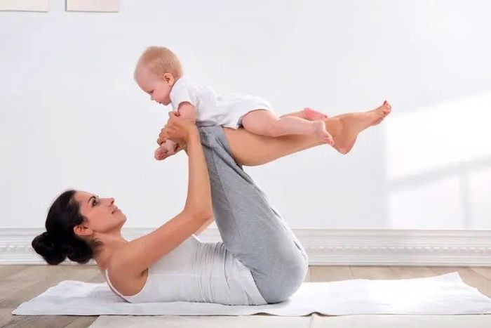 Thân hình quá khổ là vấn đề khiến nhiều bà mẹ lo lắng sau khi sinh con. Ảnh: Iurii Sokolov/Dreamstime.