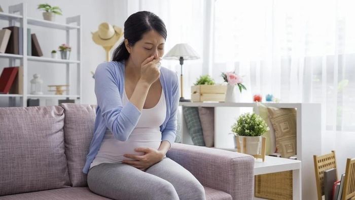 Buồn nôn là triệu chứng phổ biến của ốm nghén. Ảnh: Shutterstock.