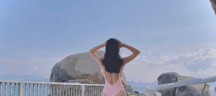 Thủy Tiên chia sẻ hình ảnh mới trên trang cá nhân. Ảnh: FBNV.