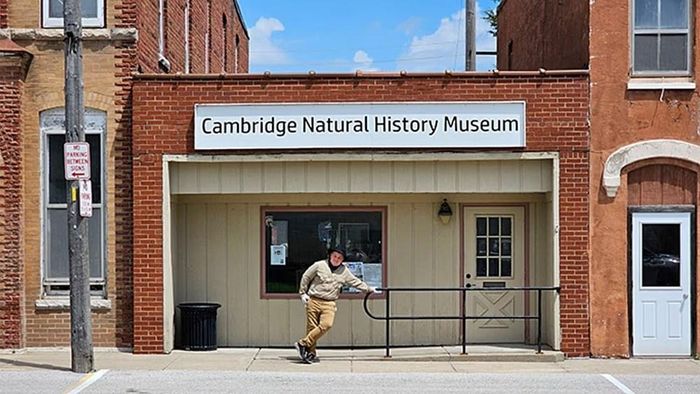 Anderson Taylor tại Bảo tàng Lịch sử Tự nhiên Cambridge. Ảnh: Tổ chức Kỷ lục Guinness Thế giới