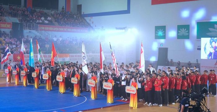 Giải có sự tham dự của gần 300 VĐV, HLV đến từ 9 đoàn của châu lục