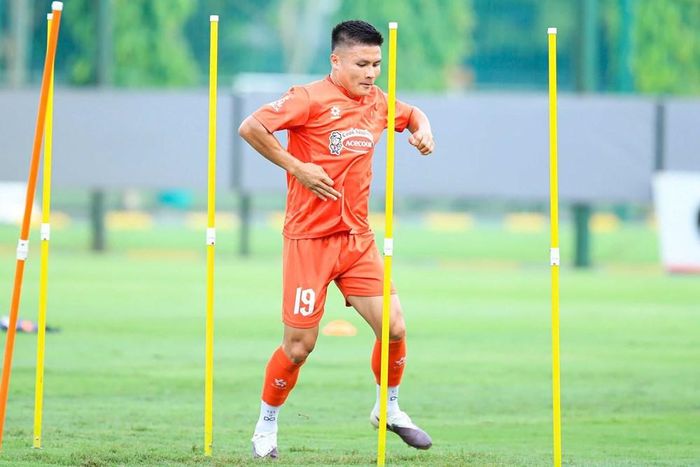 Quang Hải sẽ có trận đấu quốc tế đầu tiên đeo băng đội trưởng đội tuyển Việt Nam
