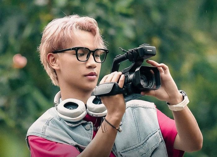 Diễn viên Trần Việt Hoàng