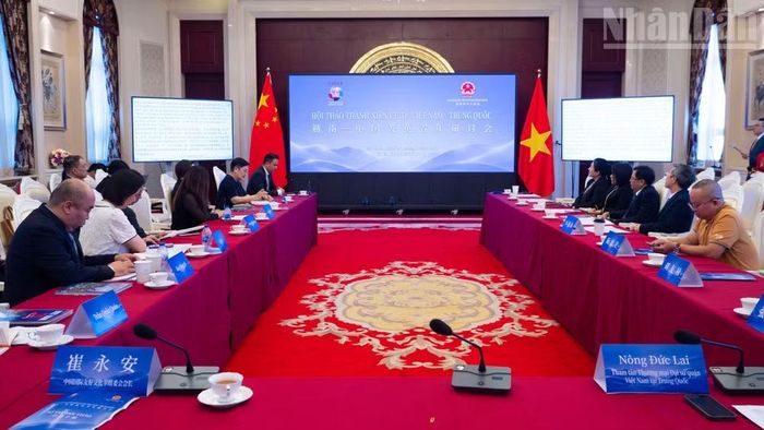 Quang cảnh Hội thảo Thanh niên ưu tú Việt-Trung.