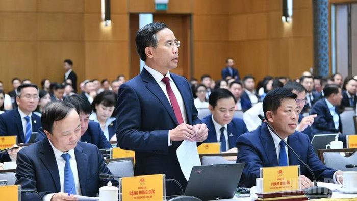  Thống đốc Ngân hàng Nhà nước Việt Nam Phạm Đức Ấn phát biểu ý kiến tại hội nghị. (Ảnh: THANH GIANG) 