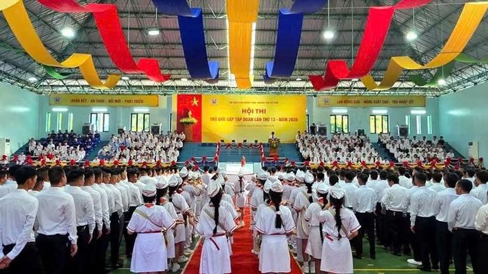Quang cảnh khai mạc Hội thi thợ giỏi cấp Tập đoàn lần thứ 13 - năm 2026.