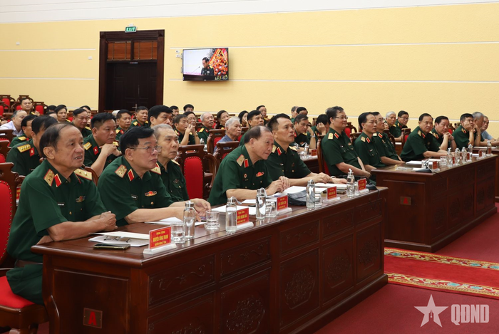 Các đại biểu dự hội nghị.