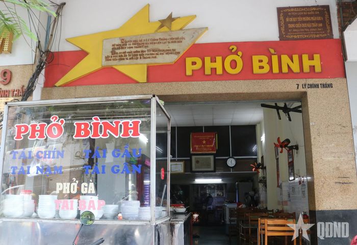 Quán phở Bình.