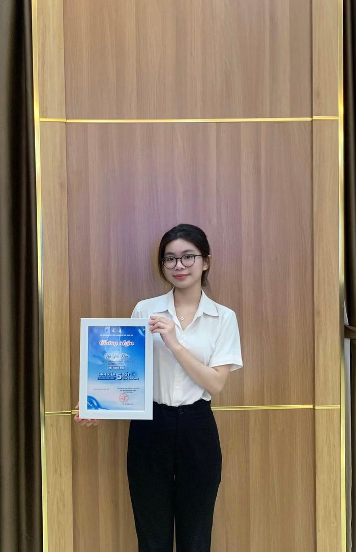 Gia Bảo đạt danh hiệu Sinh viên 5 tốt năm học 2024–2025.