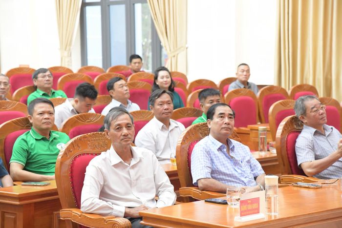 Các đại biểu tham dự chương trình giao lưu