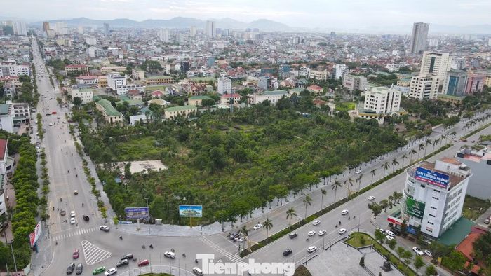Khu đất này có vị trí đắc địa và từng quy hoạch xây dựng Khu Trung tâm Hành chính tỉnh Nghệ An vào năm 2015.