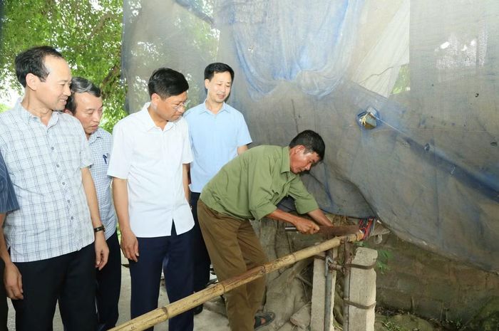 Chủ đầu tư tháo dỡ barie, tự nguyện hiến tặng cây cầu. Ảnh: Tấn Đạt.