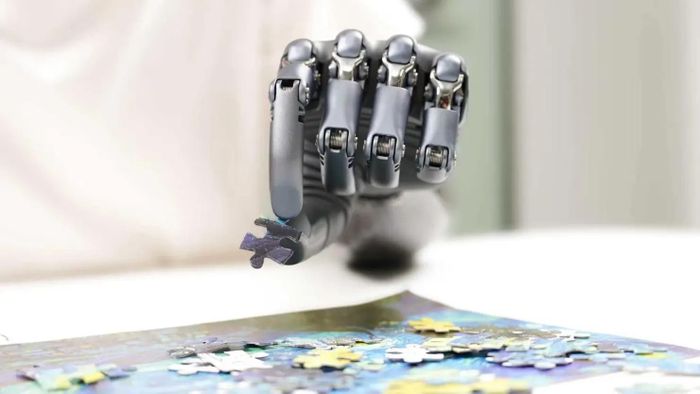 Một cánh tay robot của BrainCo. Ảnh: BrainCo