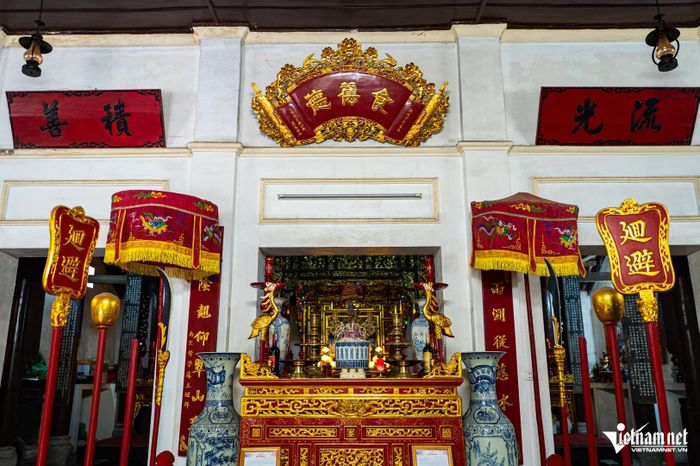 Gian ngoài của từ đường dòng họ Nghiêm Xuân