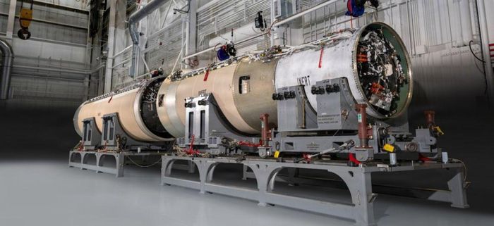 Tên lửa đạn đạo liên lục địa LGM-35A Sentinel dự kiến sẽ thay thế hoàn toàn chương trình tên lửa Minuteman III – hệ thống được triển khai từ thời Chiến tranh Lạnh – vào những năm 2030. Ảnh: Không quân Mỹ/defensenews.com