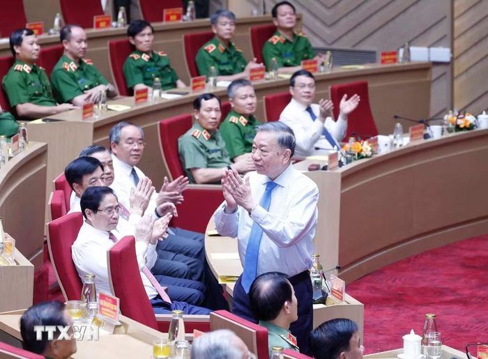 Tổng Bí thư, Chủ tịch nước Tô Lâm dự Gặp mặt kỷ niệm 64 năm Ngày truyền thống lực lượng Cảnh sát nhân dân. (Ảnh: Thống Nhất/TTXVN)