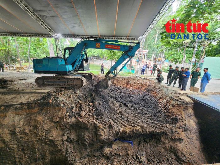 Lực lượng chức năng tìm kiếm, quy tập theo hình thức "cuốn chiếu", ưu tiên thực hiện trước tại các vị trí thuận lợi, triển khai sau ở những khu vực phức tạp.