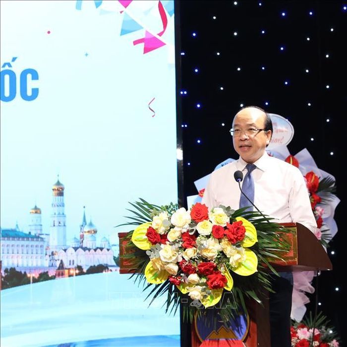 Ông Phan Chí Hiếu, Ủy viên Ban Chấp hành Trung ương Đảng, Ủy viên Ủy ban Thường vụ Quốc hội, Chủ nhiệm Ủy ban Pháp luật và Tư pháp của Quốc hội, Chủ tịch Hội Hữu nghị Việt Nam - Liên bang Nga phát biểu.