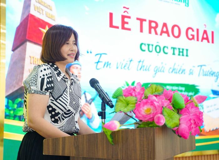 Nhà báo Thy Lan, Tổng Biên tập Tạp chí Văn nghệ Xứ Thanh, Trưởng Ban Giám khảo, chia sẻ cảm nhận về chất lượng các bài dự thi và sức lan tỏa của cuộc thi.