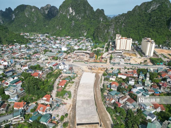 Tỉnh Quảng Ninh yêu cầu nâng cao trách nhiệm của người đứng đầu các sở, ngành, địa phương và các cơ quan trực tiếp giải quyết thủ tục hành chính về đất đai.