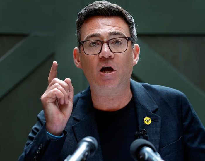 Ông Andy Burnham, 56 tuổi, sẽ trở thành Thủ tướng thứ 7 của Vương quốc Anh trong vòng 10 năm. Ảnh: The Guardian