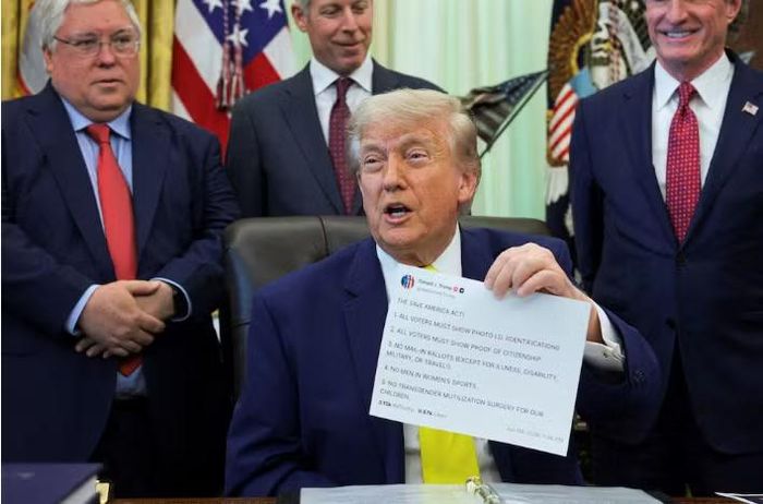 Bán quyền xem sớm bài đăng Truth Social: Chiêu kiếm tiền mới của ông Donald Trump