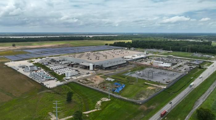 Trung tâm dữ liệu Colossus của SpaceXAI tại Memphis, Tennessee vào ngày 17 tháng 6 năm 2026. Ảnh: CNBC