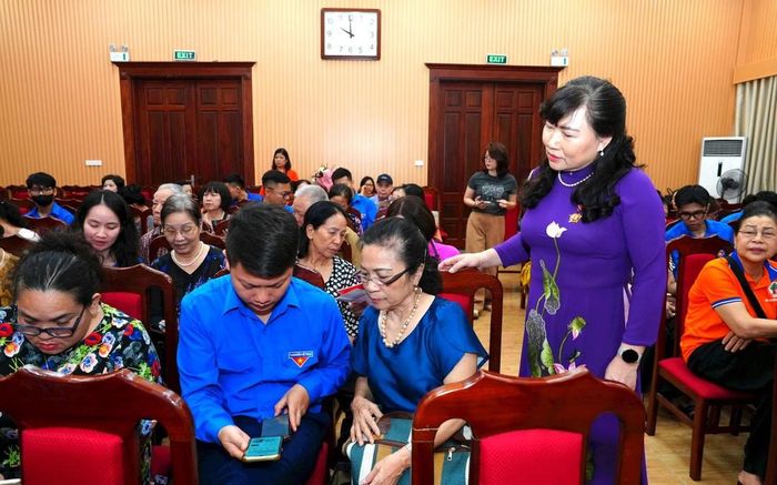 Muốn chuyển đổi số thành công, điều cốt lõi không chỉ là hạ tầng công nghệ hay các nền tảng số mà chính là con người.