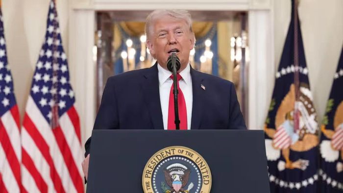 Tổng thống Mỹ Donald Trump nhiều lần khẳng định cuộc bầu cử tổng thống năm 2020 đã bị “gian lận”, tuy nhiên ông Mullin cho biết các biện pháp mới không nhằm thay đổi kết quả của các cuộc bầu cử trước đây mà nhằm củng cố niềm tin của người dân đối với hệ thống bầu cử trước thềm cuộc bầu cử giữa nhiệm kỳ. Ảnh: Getty.