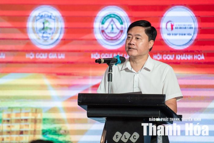 Phó Giám đốc Sở Văn hóa, Thể thao và Du lịch Nguyễn Duy Tự phát biểu tại buổi lễ.
