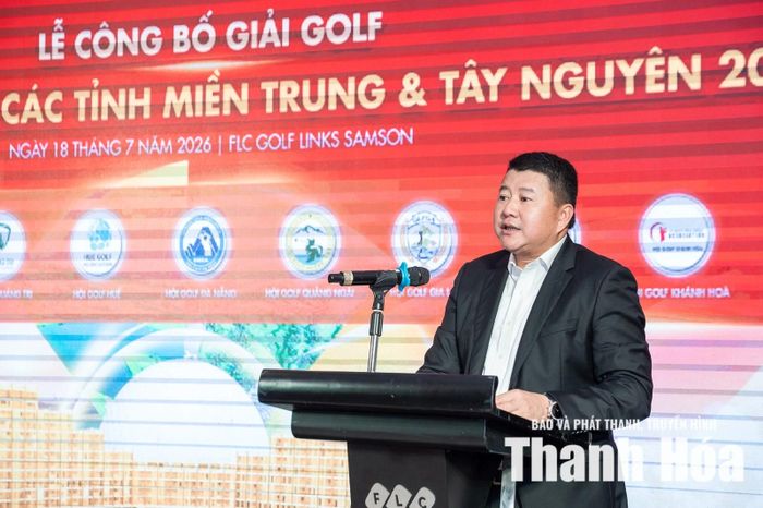 Ông Mai Xuân Thông, Chủ tịch Hội Golf Thanh Hóa, Trưởng Ban Tổ chức giải phát biểu tại buổi lễ.