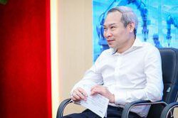 Doanh nghiệp vẫn đối mặt với nhiều rào cản từ thủ tục hành chính. (Ảnh: Lê Hương)
