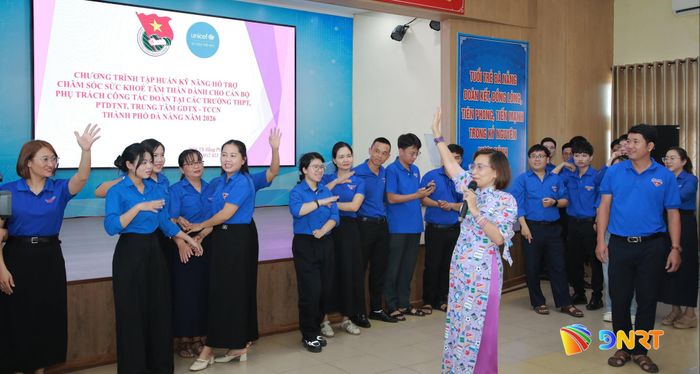 Đông đảo cán bộ Đoàn các trường tham gia chương trình tập huấn. Ảnh: ĐẮC MẠNH