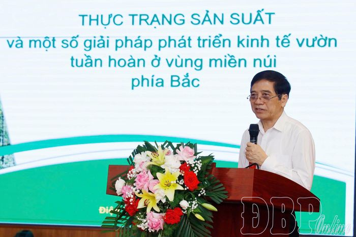 Đại biểu tham luận làm rõ những giải pháp về phát triển vùng nguyên liệu.