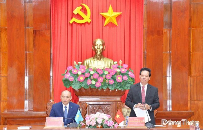 Đồng chí Nguyễn Thành Diệu phát biểu tại buổi làm việc.