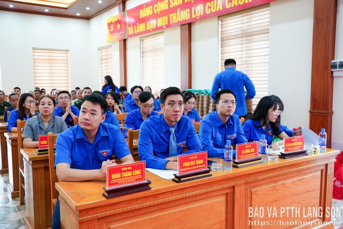 Các đại biểu dự chương trình