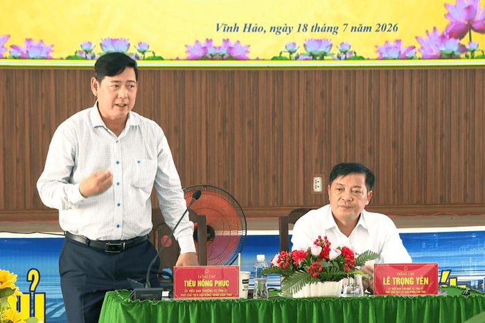 Đồng chí Tiêu Hồng Phúc, Ủy viên Ban Thường vụ Tỉnh ủy, Phó Chủ tịch HĐND tỉnh Lâm Đồng phát biểu tại buổi làm việc