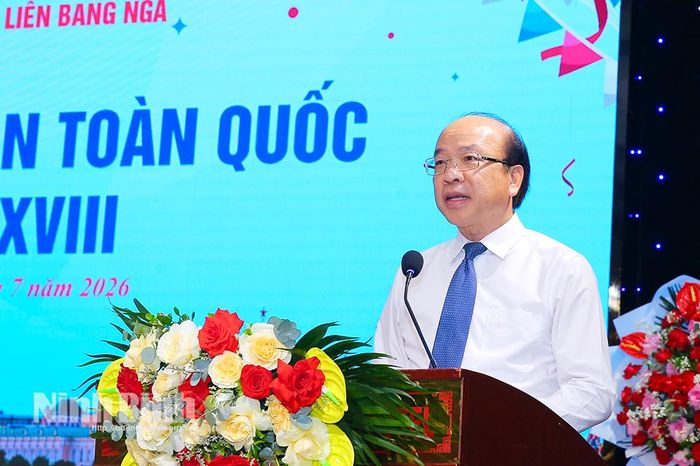 Đồng chí Phan Chí Hiếu, Ủy viên Trung ương Đảng, Chủ nhiệm Ủy ban Pháp luật và Tư pháp của Quốc hội, Chủ tịch Hội Hữu nghị Việt Nam - Liên bang Nga phát biểu tại hội nghị.