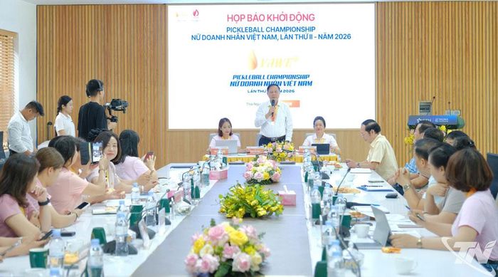 Quang cảnh buổi Họp báo.